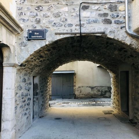 Adressage Saint Jean le Centenier
