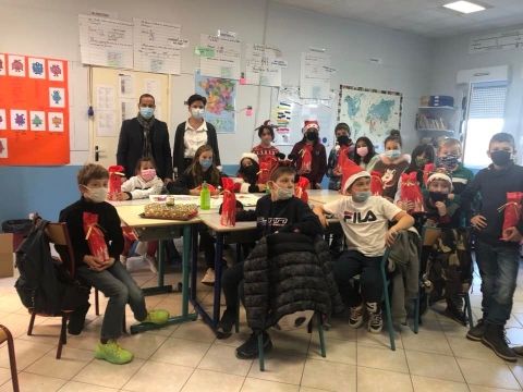 Ecole Saint Jean le Centenier goutez de noel 2021