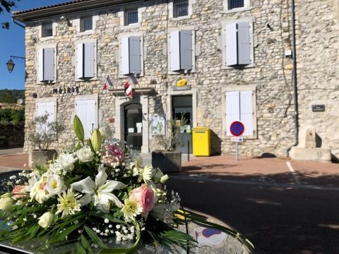 mariage mairie saint jean le centenier