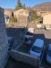 Place des Puits Saint Jean le Centenier