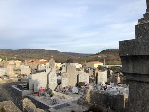 Réhabilitation du cimetière st jean le centenier